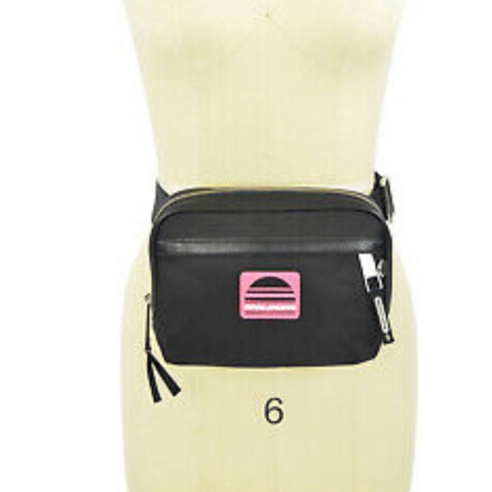 Marc Jacobs Sport Nylon Square Belt Bag Fanny Pack Crossbody Black M0014038